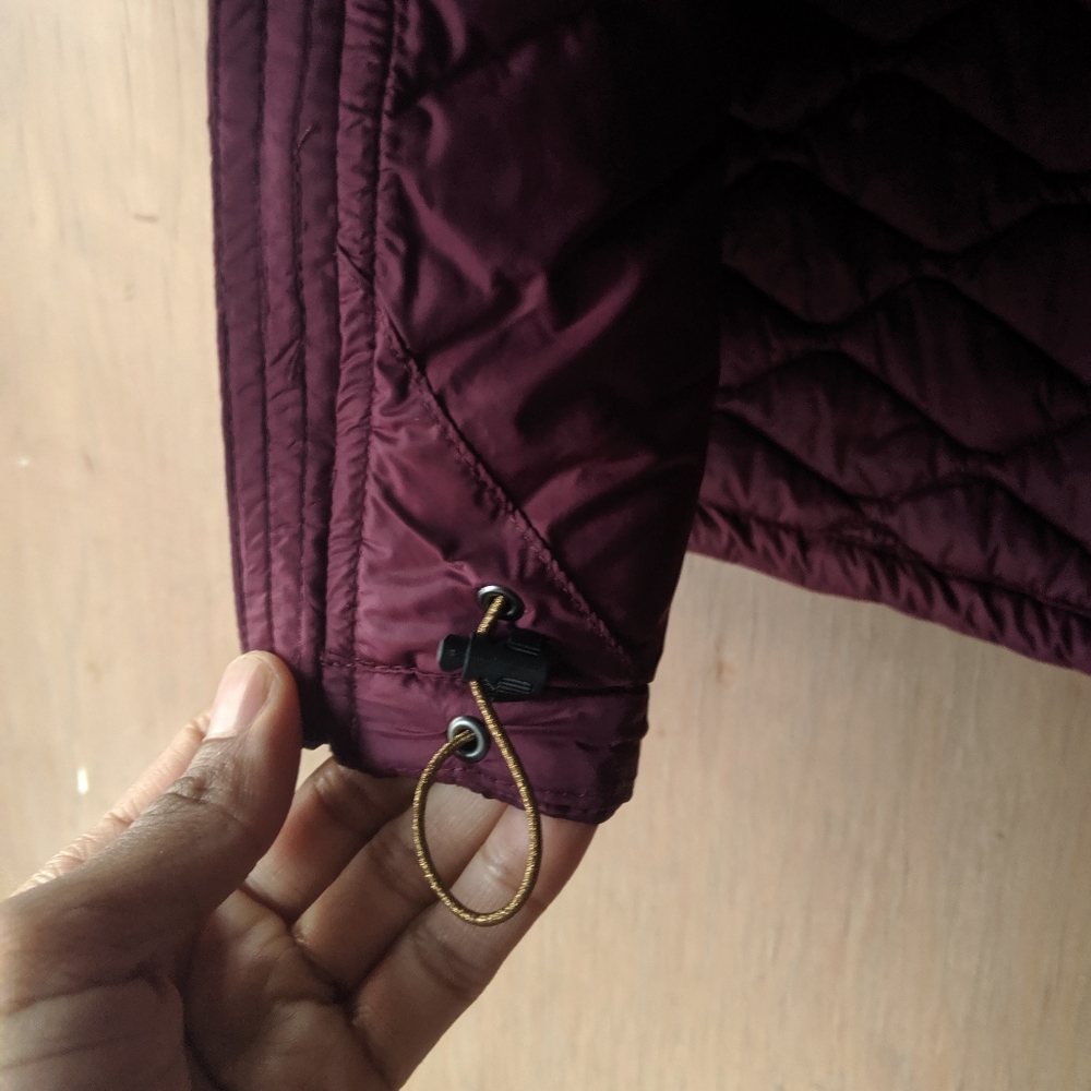 The Northface Thermoball Vest Women's - Picture 6 of 8